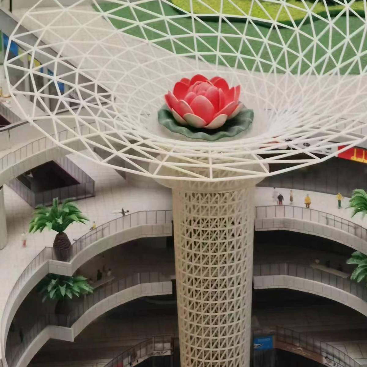 山东港澳金典工程案例——鱼台飞跃广场喇叭口造型